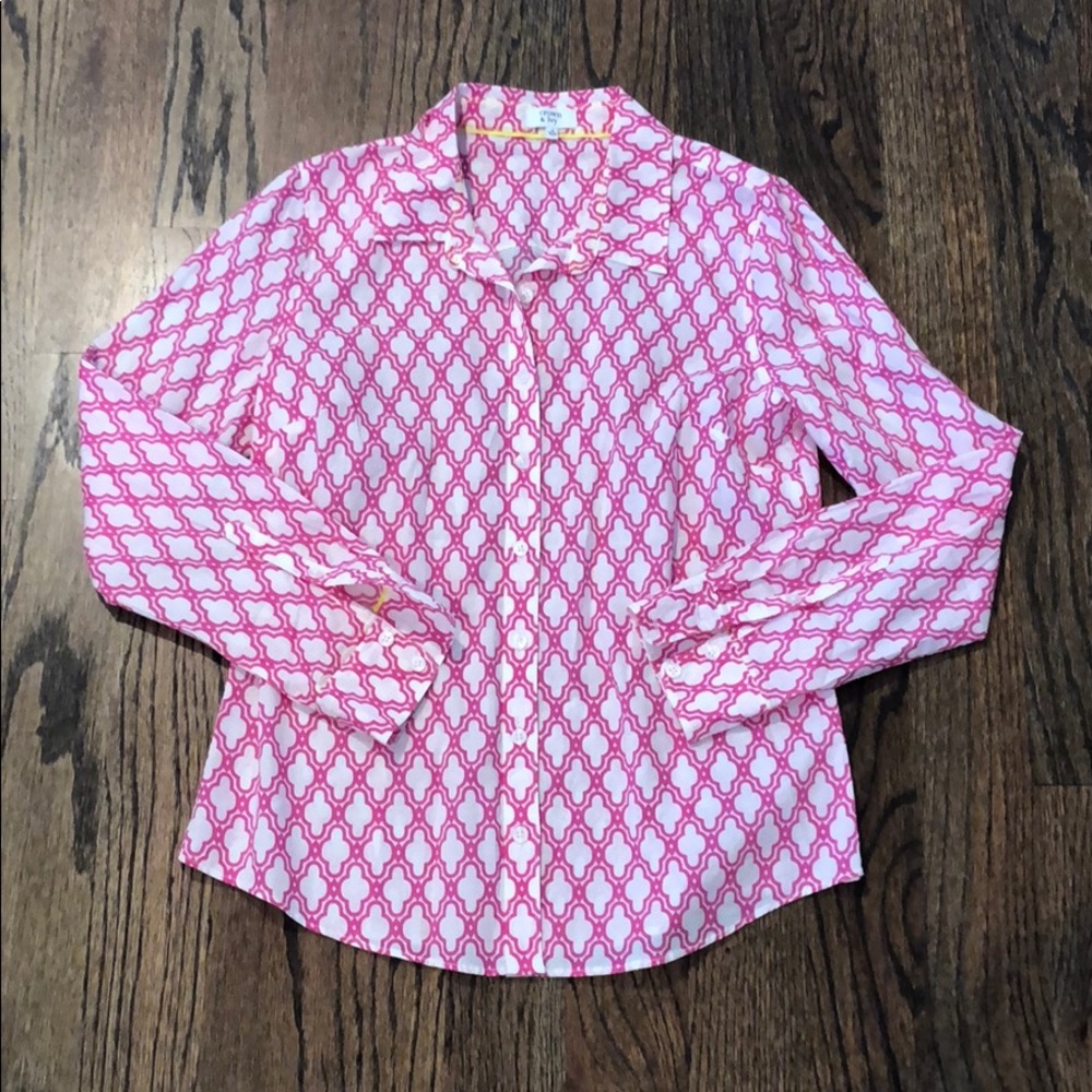 Pink Quatrefoil Crown & Ivy Blouse
